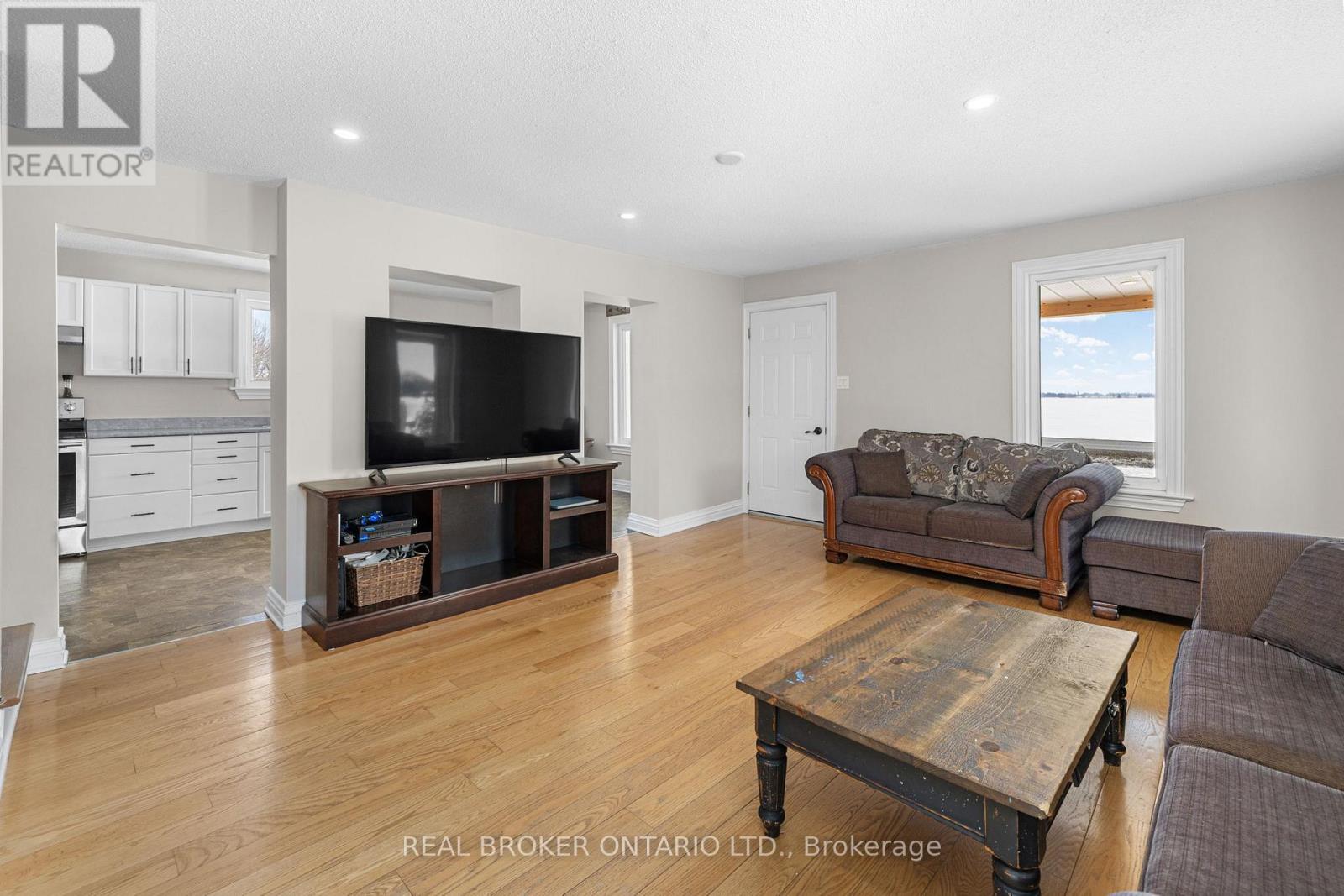 10969 GILMOUR ROAD - 12