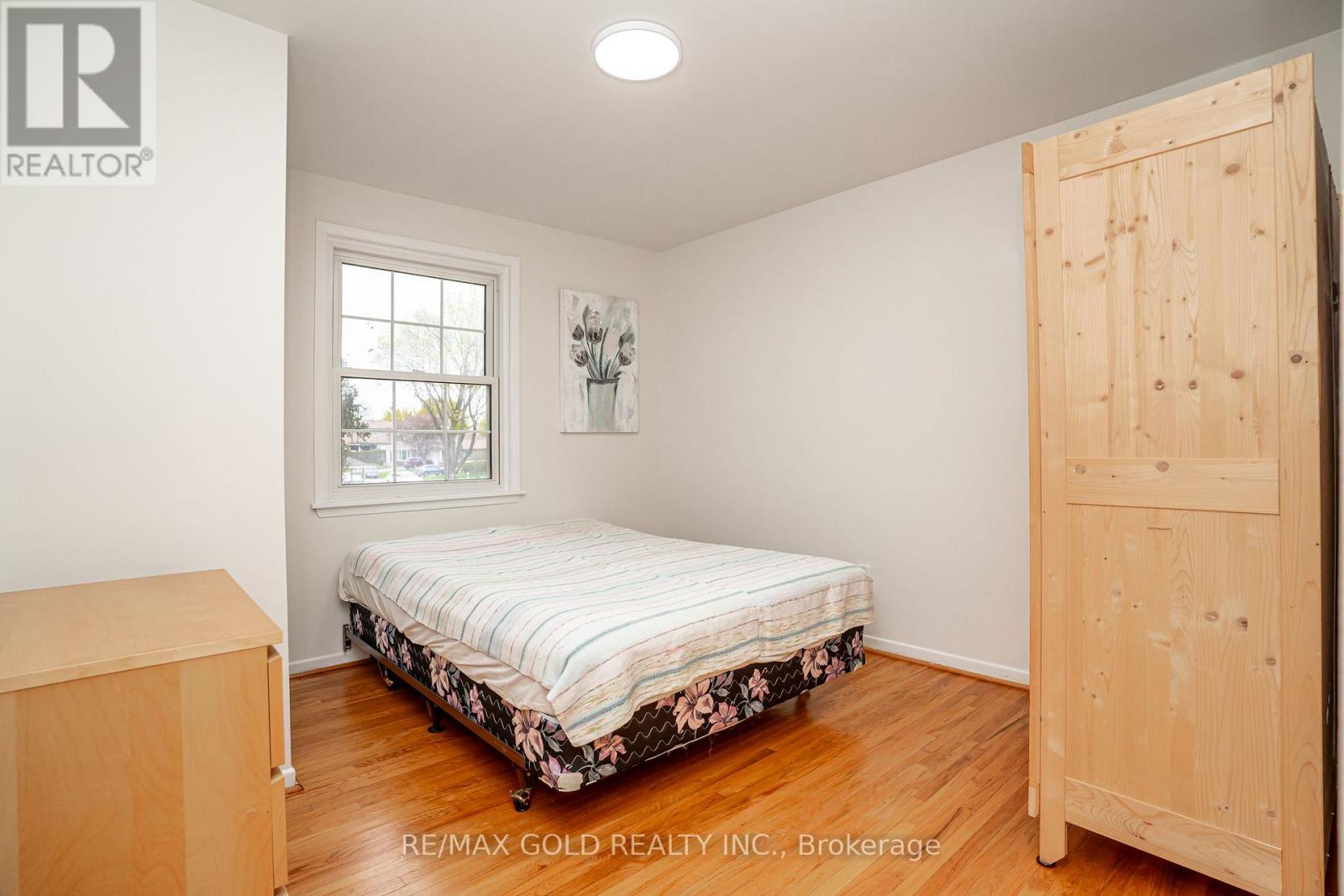 64 DALRAITH CRESCENT - 27