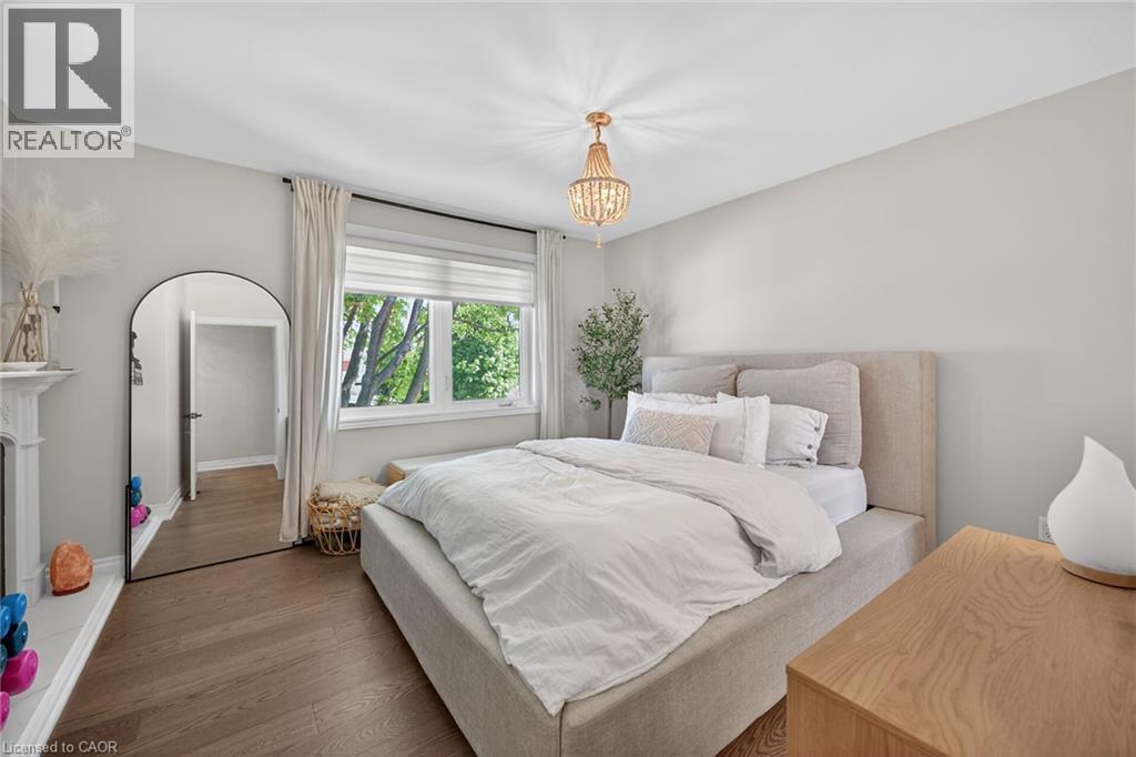 1 SANDRINGHAM Avenue, Hamilton, Ontario, L9C2H3 — Photo 49