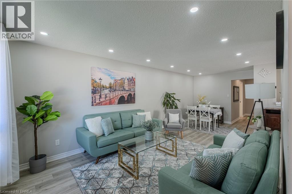 33 PALOMINO Drive - 14