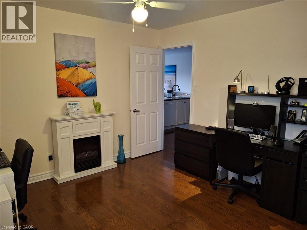153 HERITAGE Place - 8