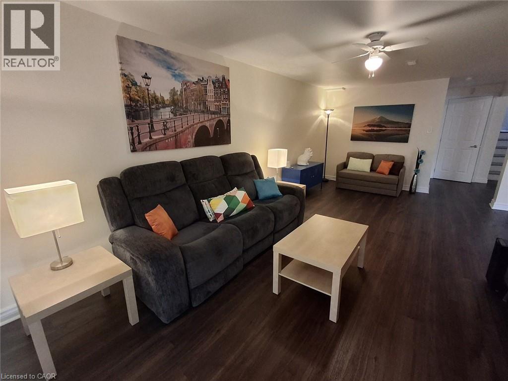 153 HERITAGE Place - 11