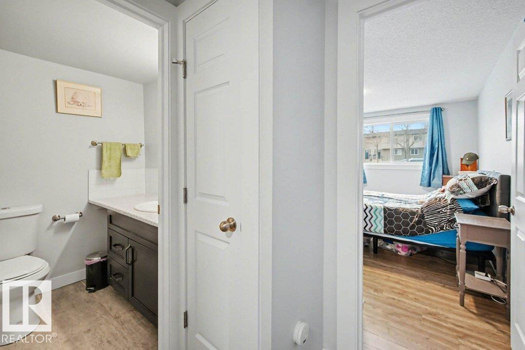 #102 15105 121 ST NW - 16