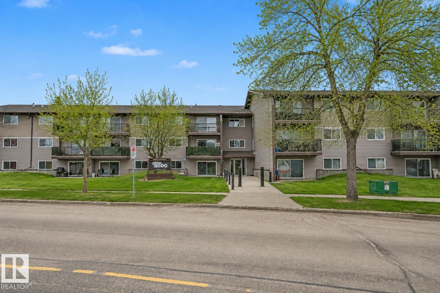 #102 15105 121 ST NW - 30