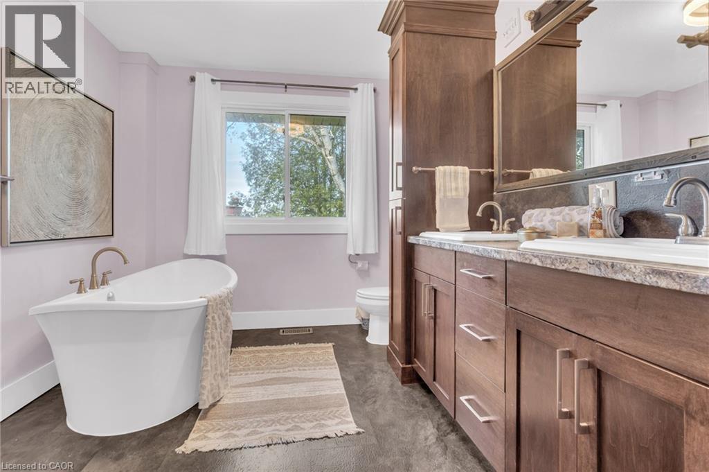 2373 HAZEN Road - 15