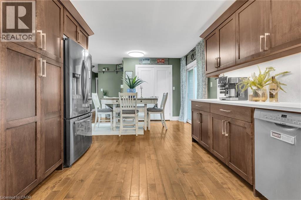 2373 HAZEN Road - 7