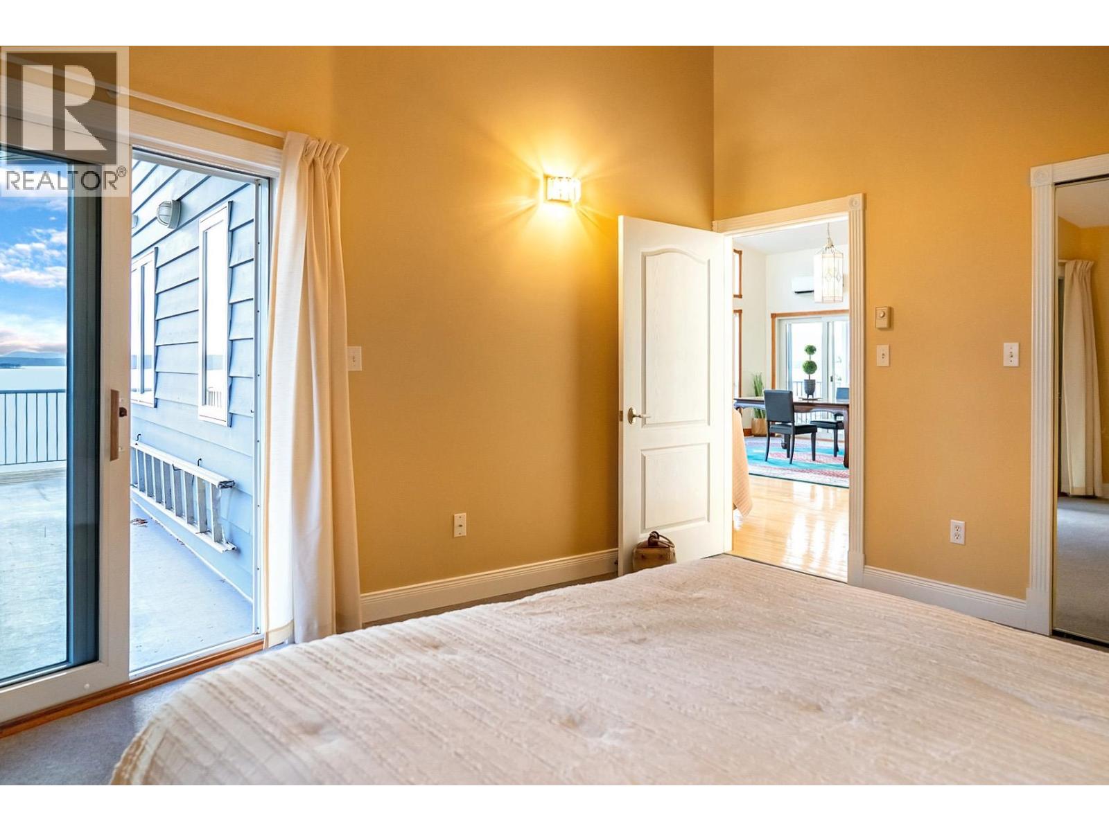 37189 SCHOONER WAY, Pender Island