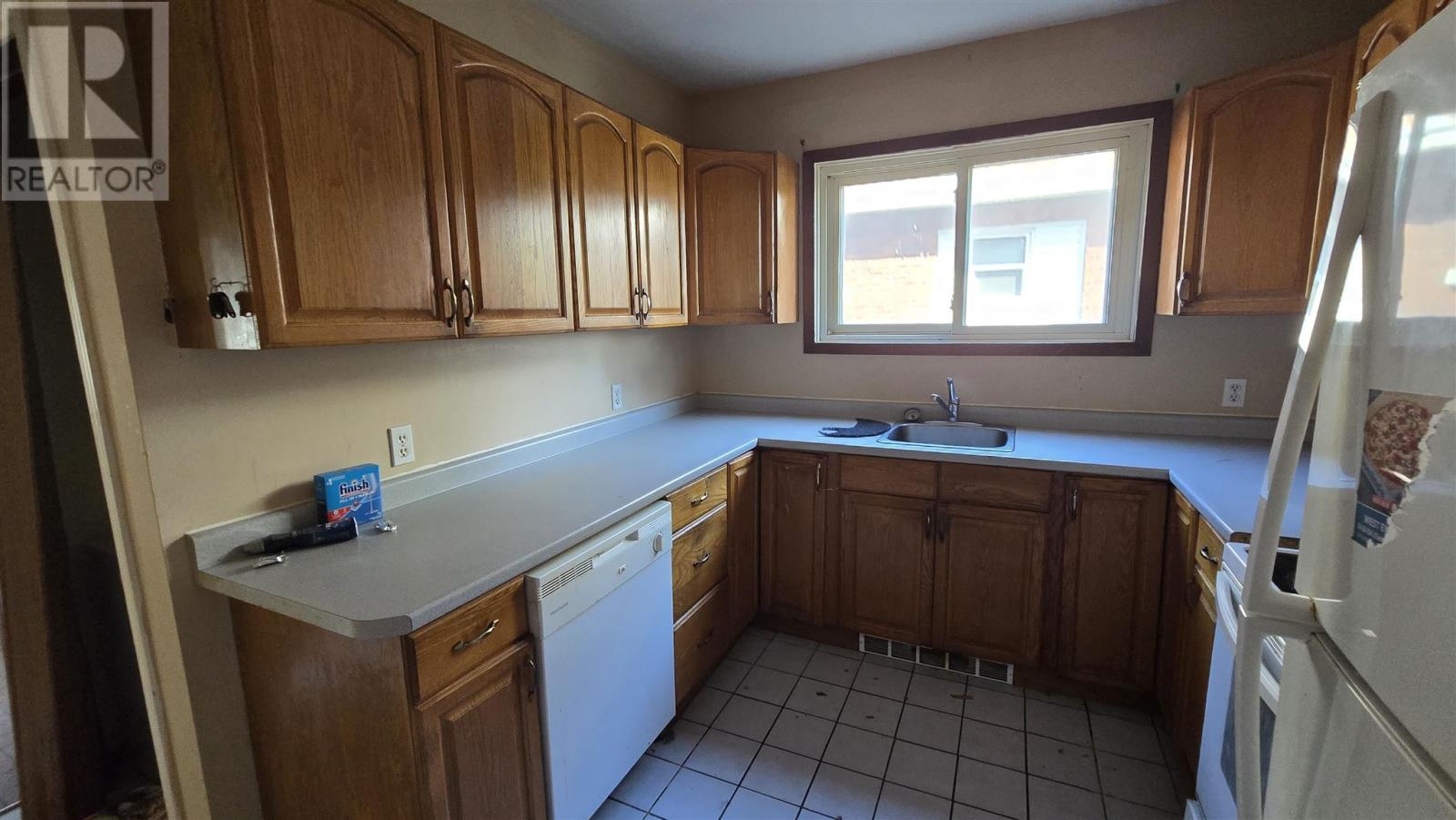 35 Albert ST, Sault Ste. Marie, Ontario, P6A2H7 — Photo 9