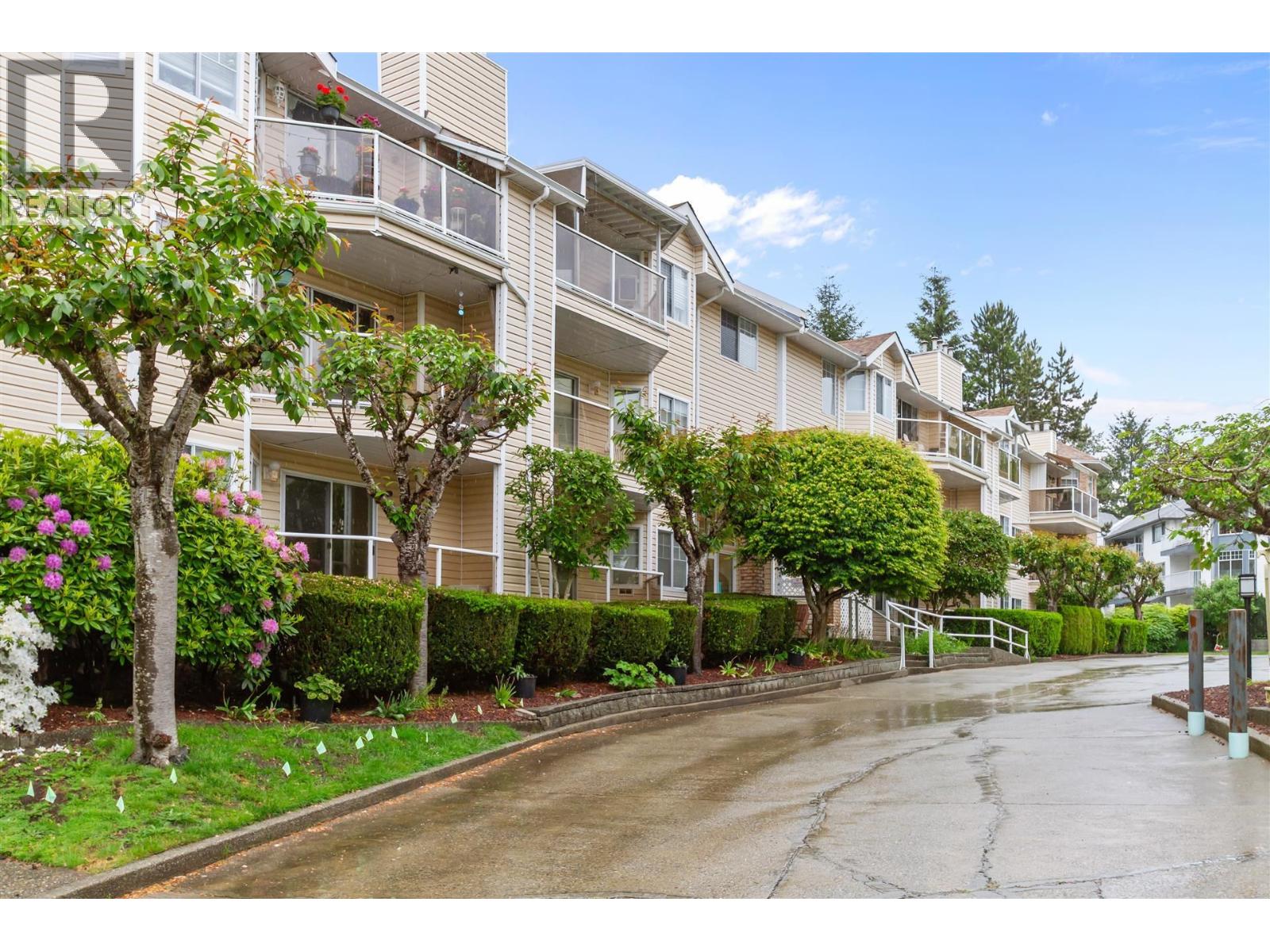 325 22611 116 Avenue - main photo