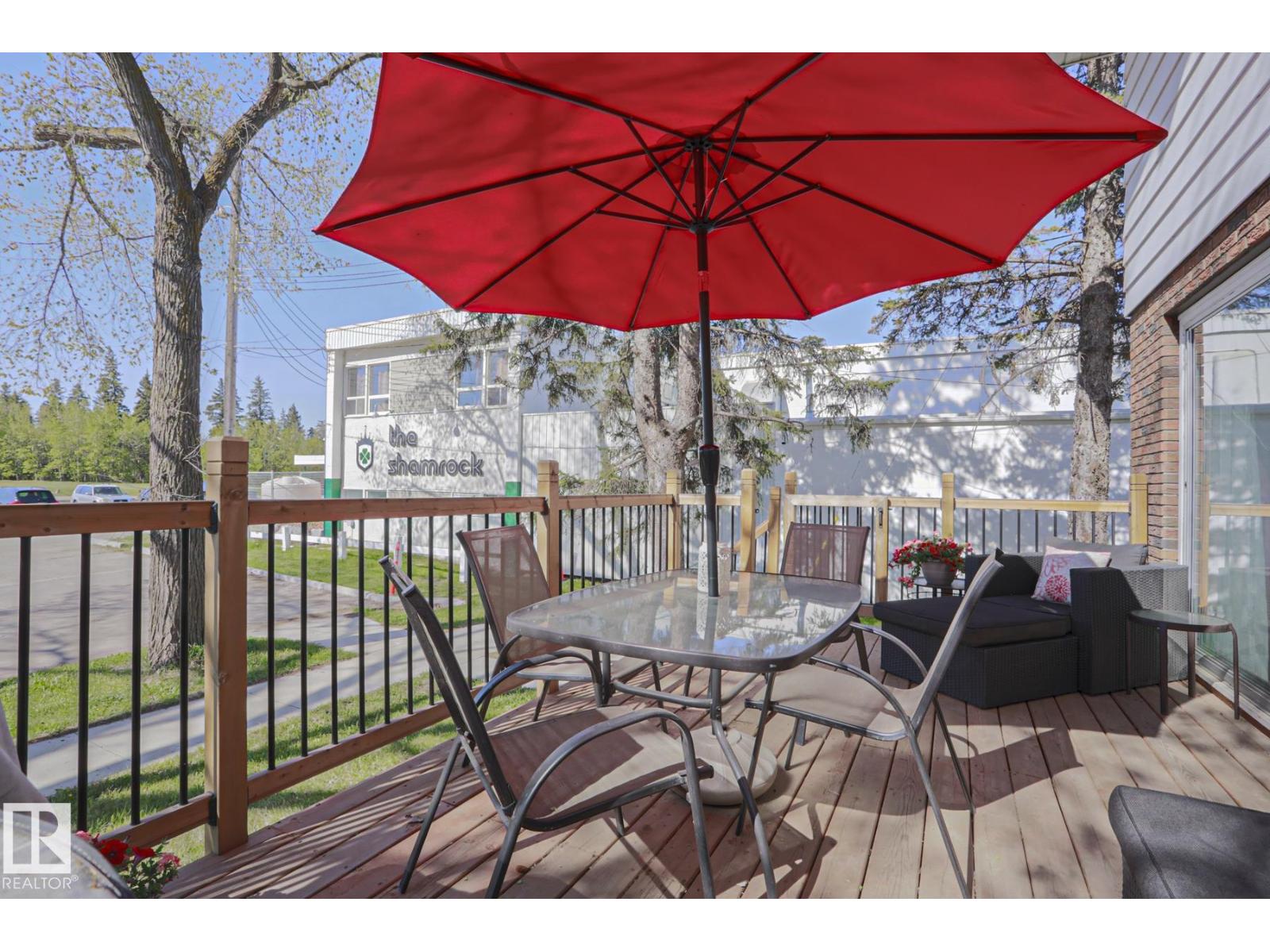 9324 80 AV NW - 41