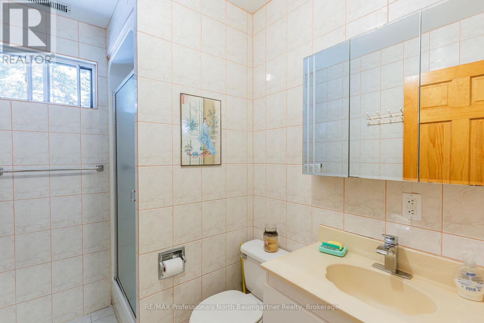 1566 WEST SETTLEMENT ROAD - 17