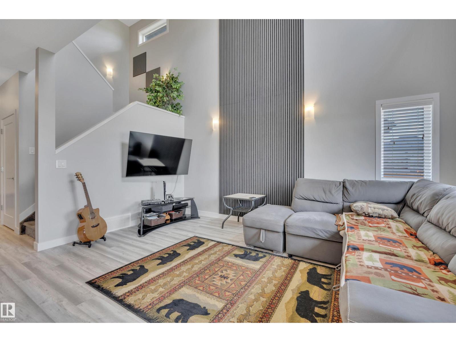 140 Kingsbury CI — photo 14