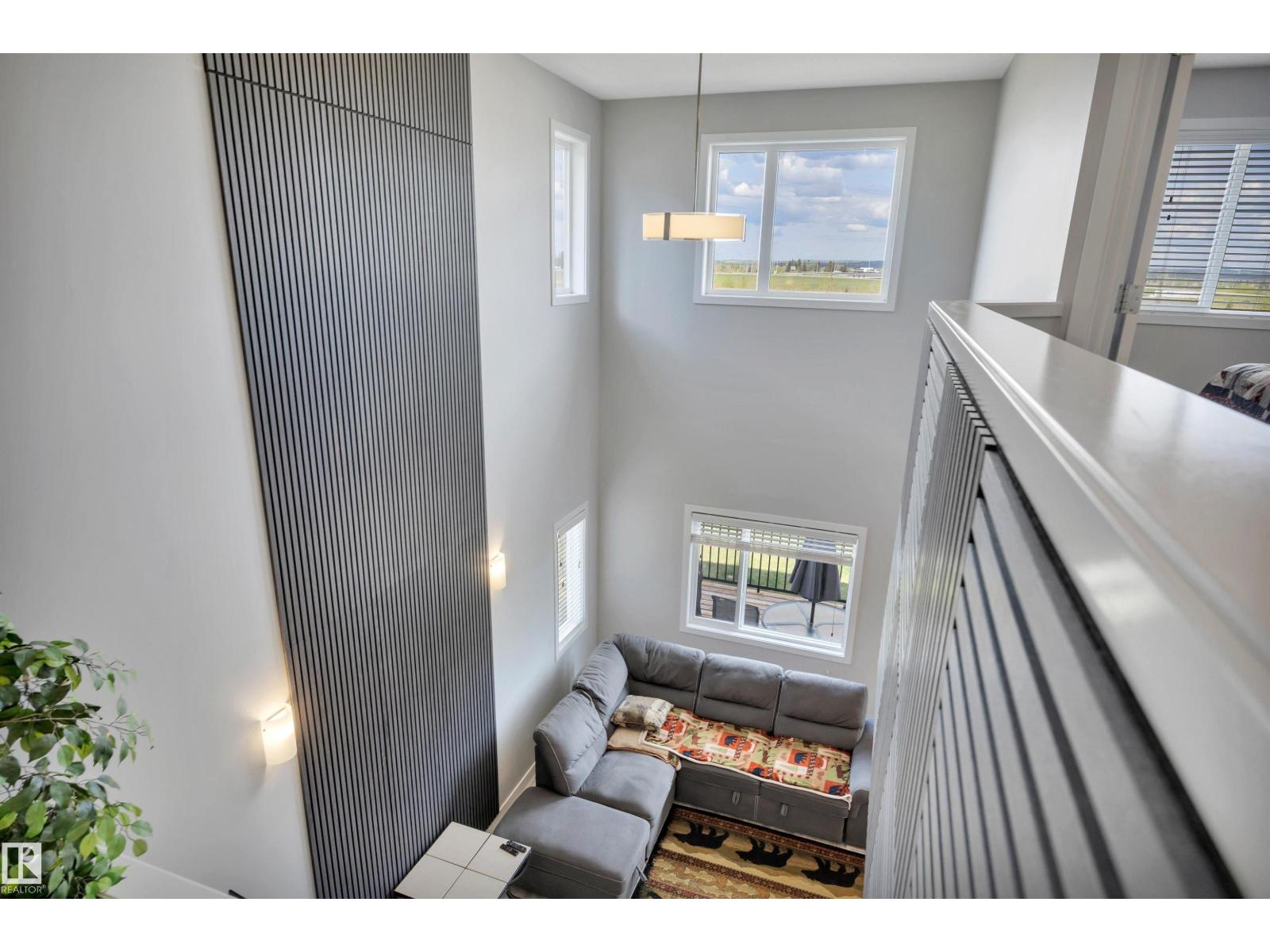 140 Kingsbury CI — photo 19