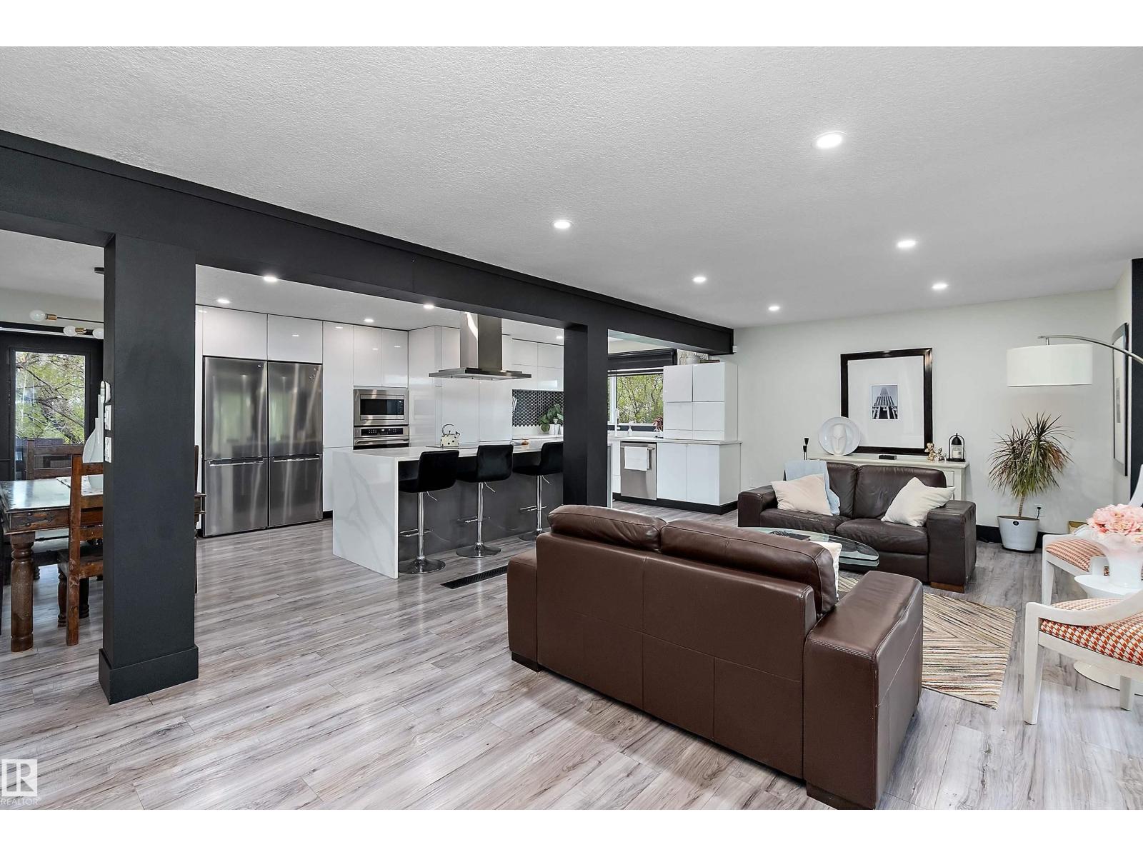 #113 53305 RGE ROAD 280 - 14