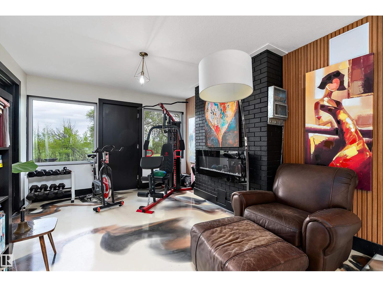 #113 53305 RGE ROAD 280 - 54