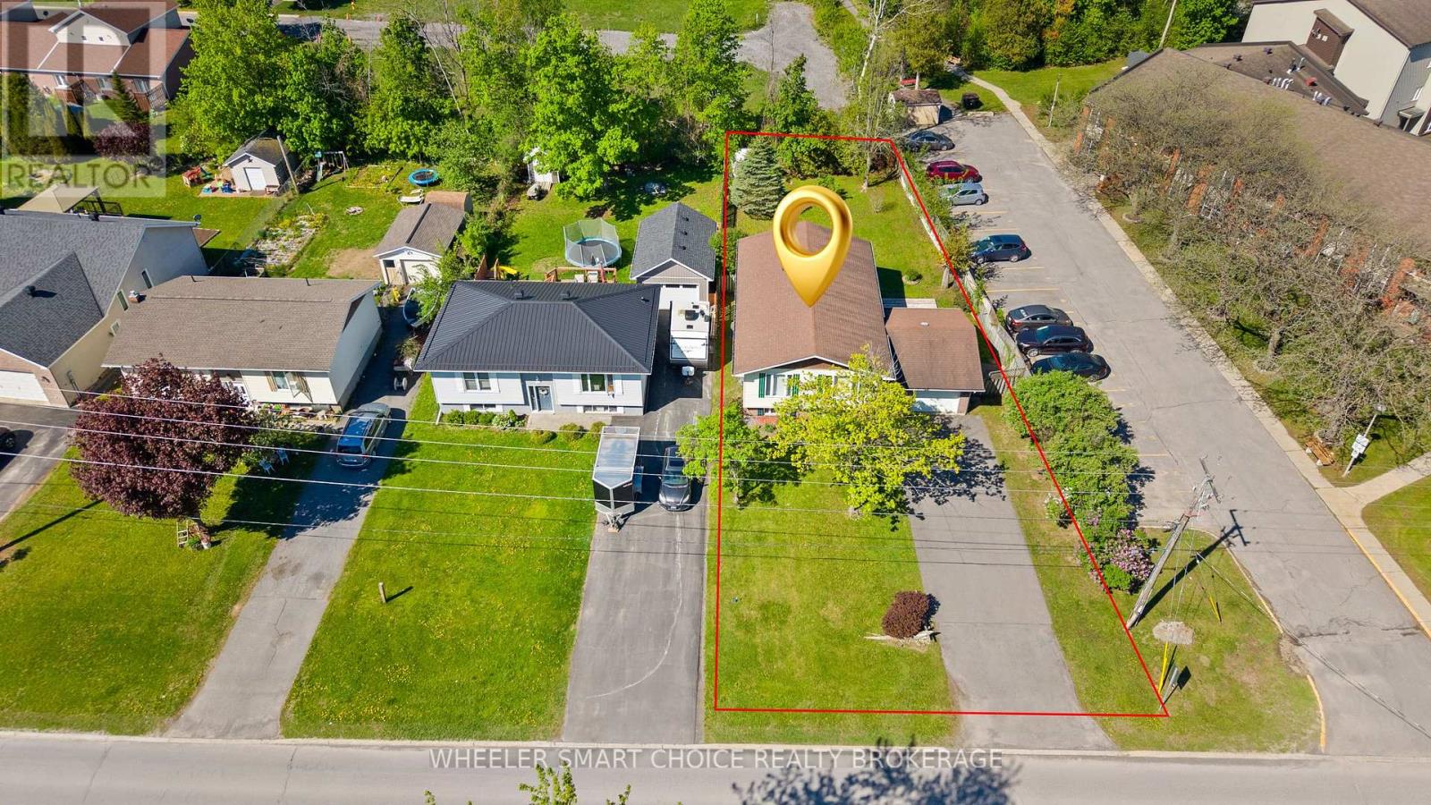 37 DICKINSON DRIVE - 40
