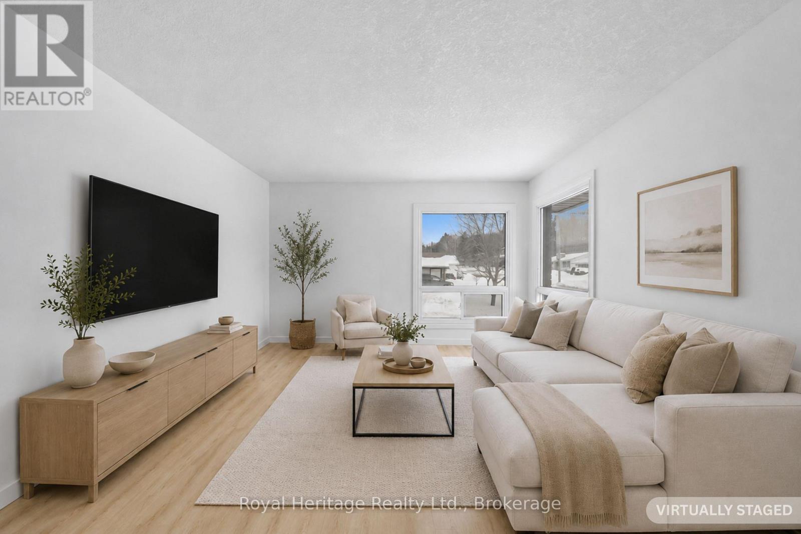 84 ALICE STREET - 11