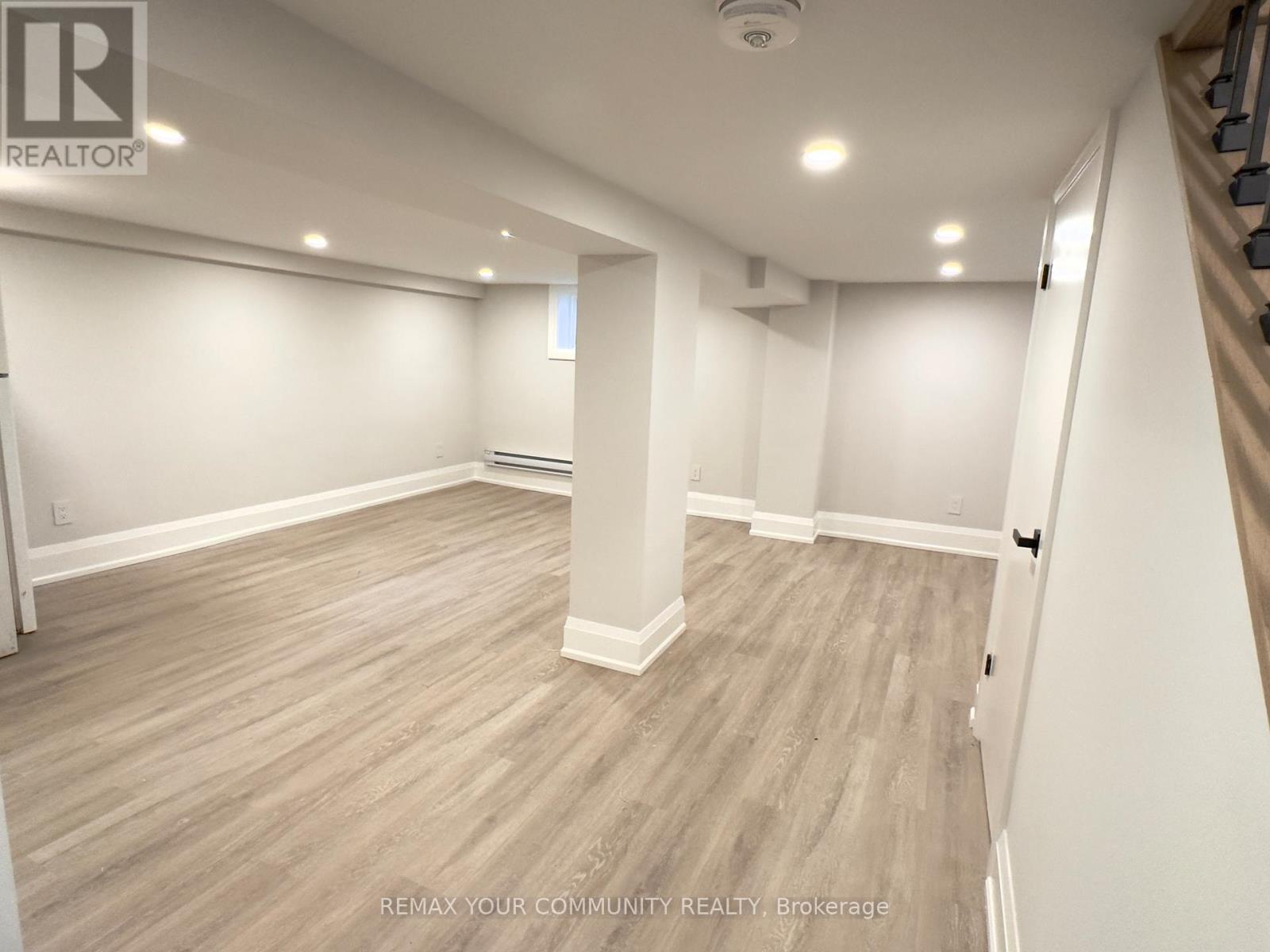 351 FAIRLAWN AVENUE - 24