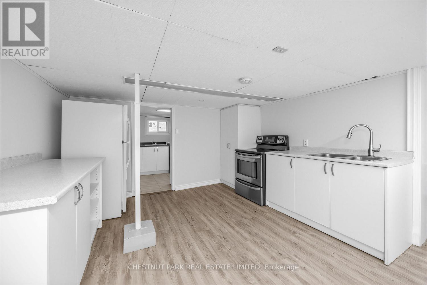 122 RANDOLPH ROAD - 24