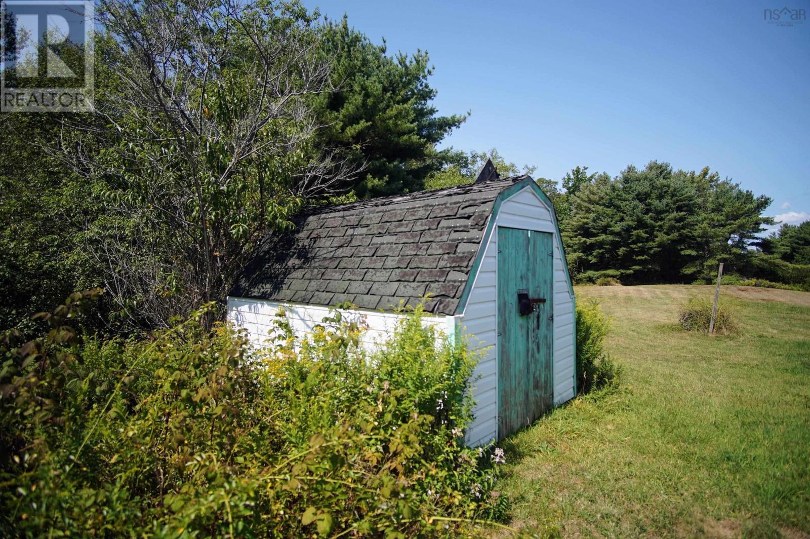 560 West Sable Road - 9