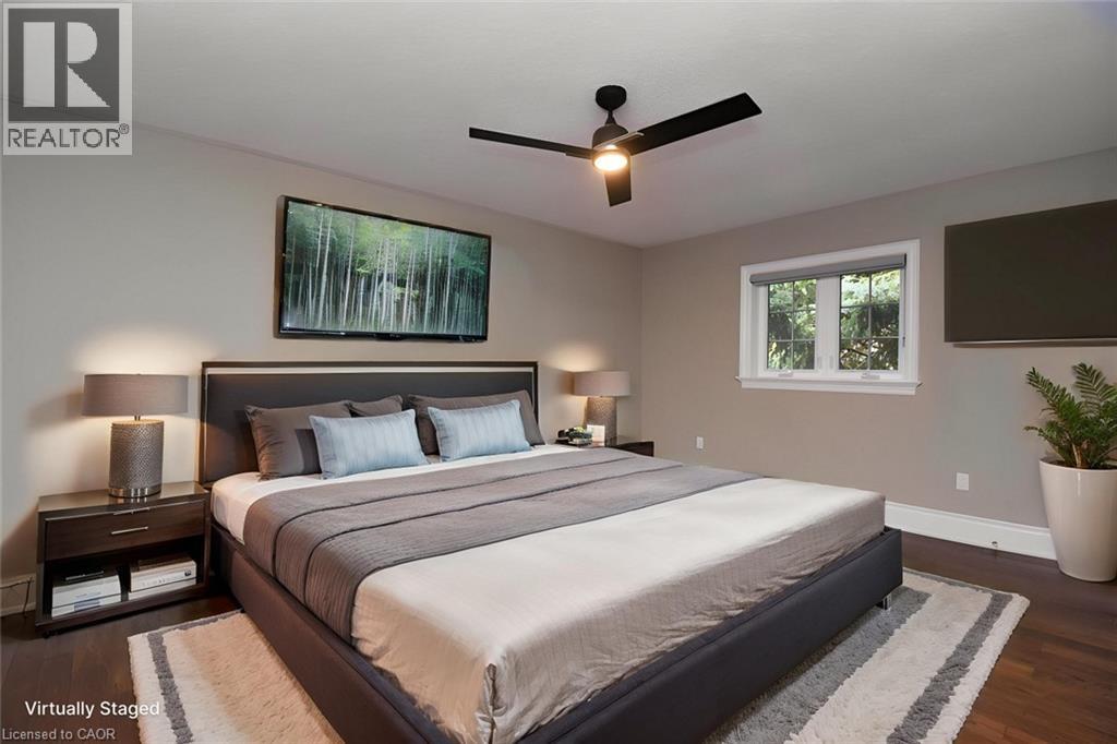 2147 BERWICK Drive - 27