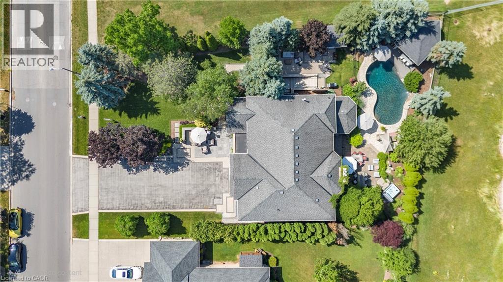 2147 BERWICK Drive - 4