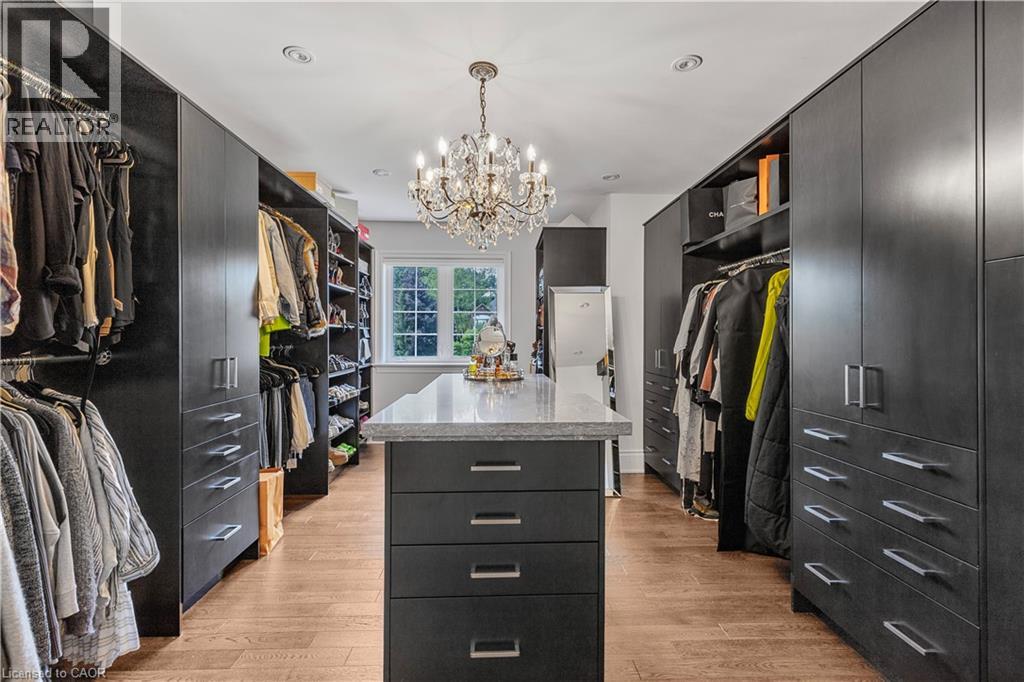 2147 BERWICK Drive - 21