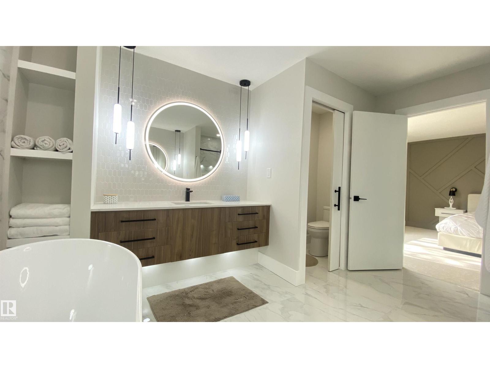 7604 181 ST NW - 24