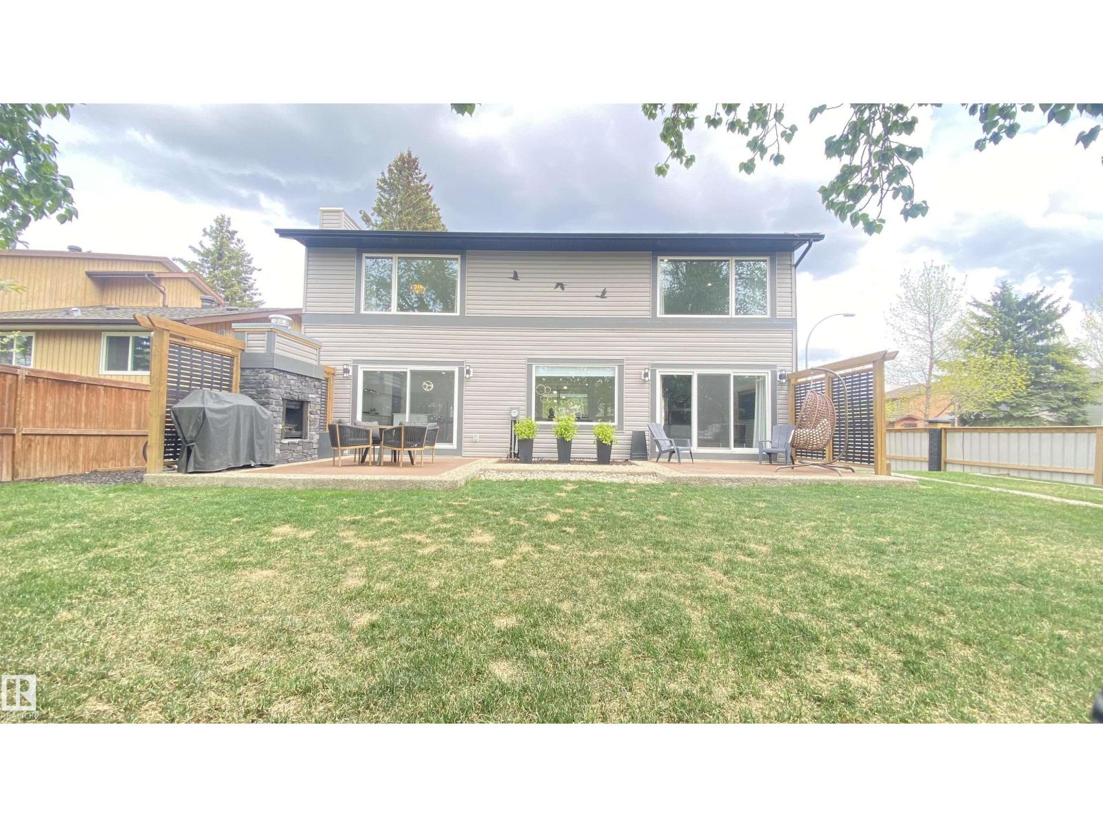 7604 181 ST NW - 40