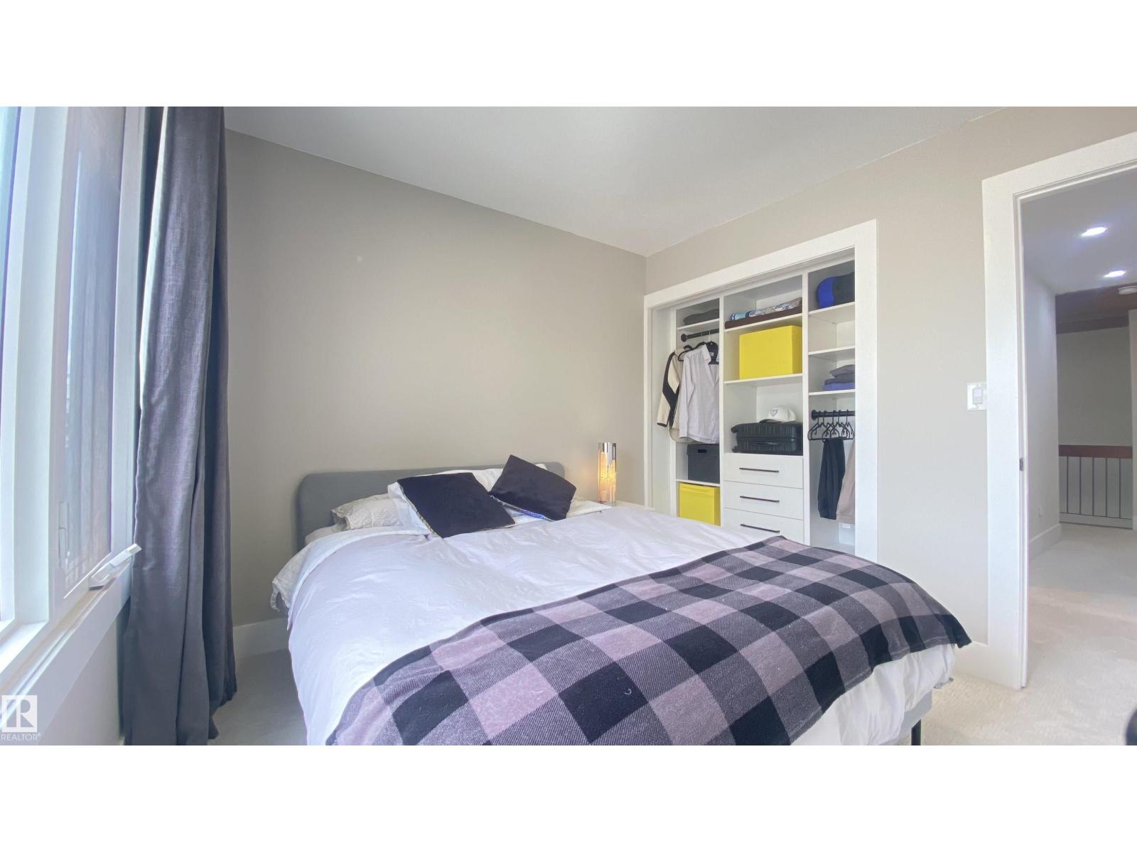 7604 181 ST NW - 28
