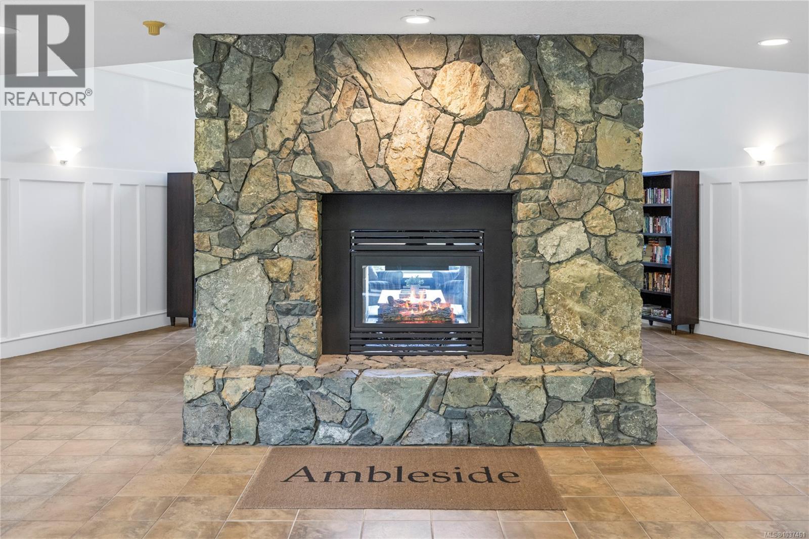 307 5650 Edgewater Lane, Nanaimo
