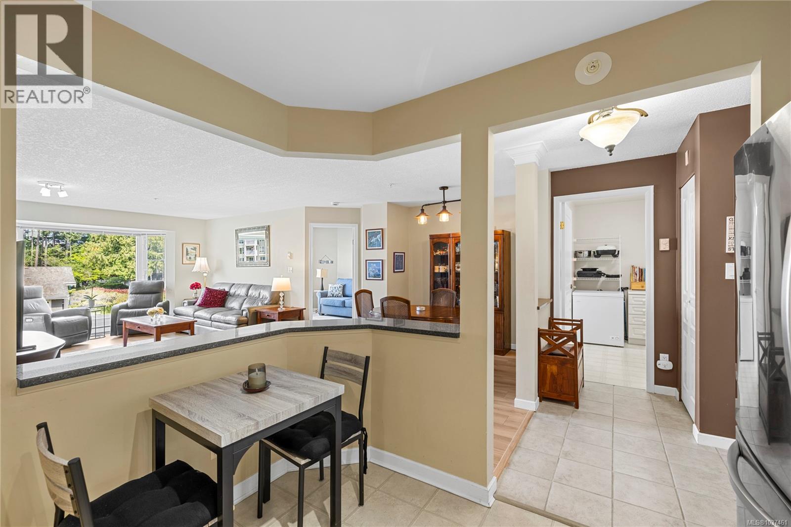 307 5650 Edgewater Lane, Nanaimo