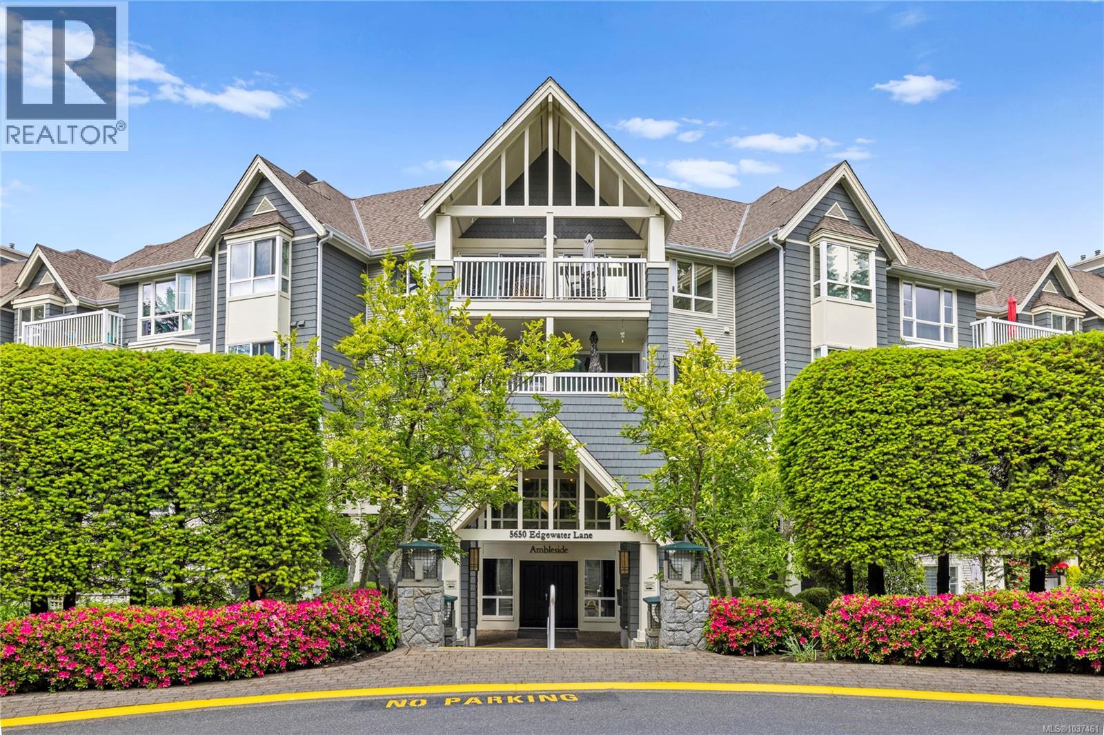 307 5650 Edgewater Lane, Nanaimo