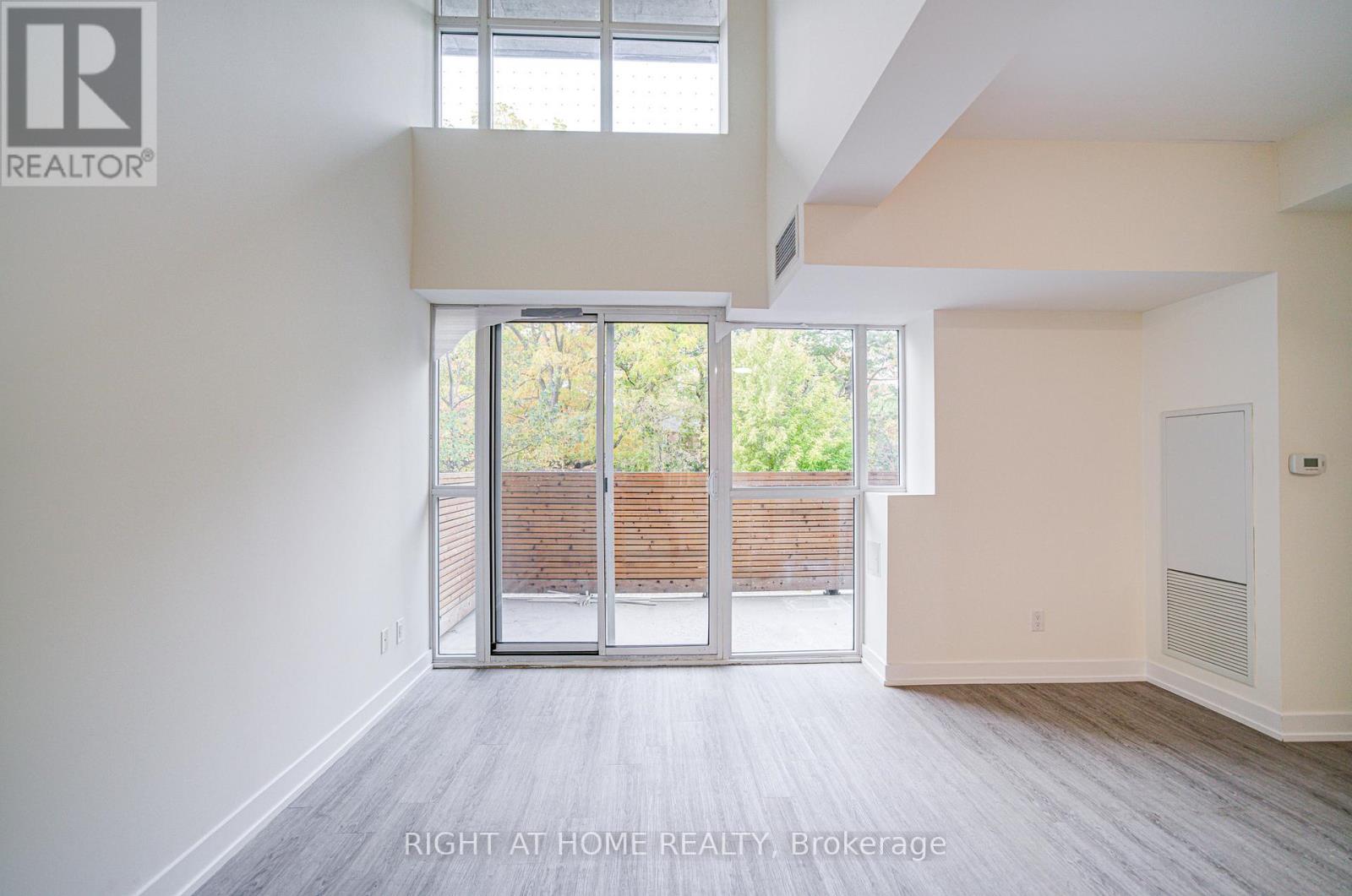 #TH03 1350 KINGSTON ROAD - 18
