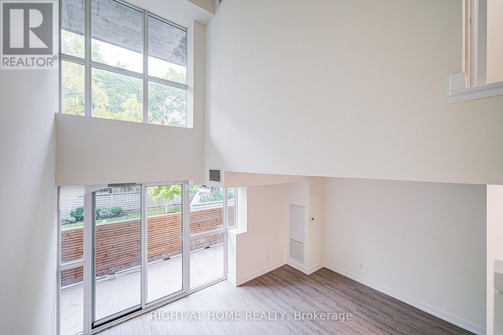 #TH03 1350 KINGSTON ROAD - 19