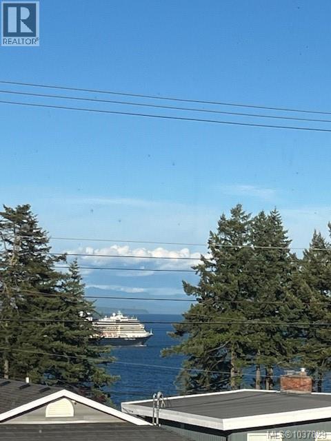 880 Galerno Rd, Campbell River