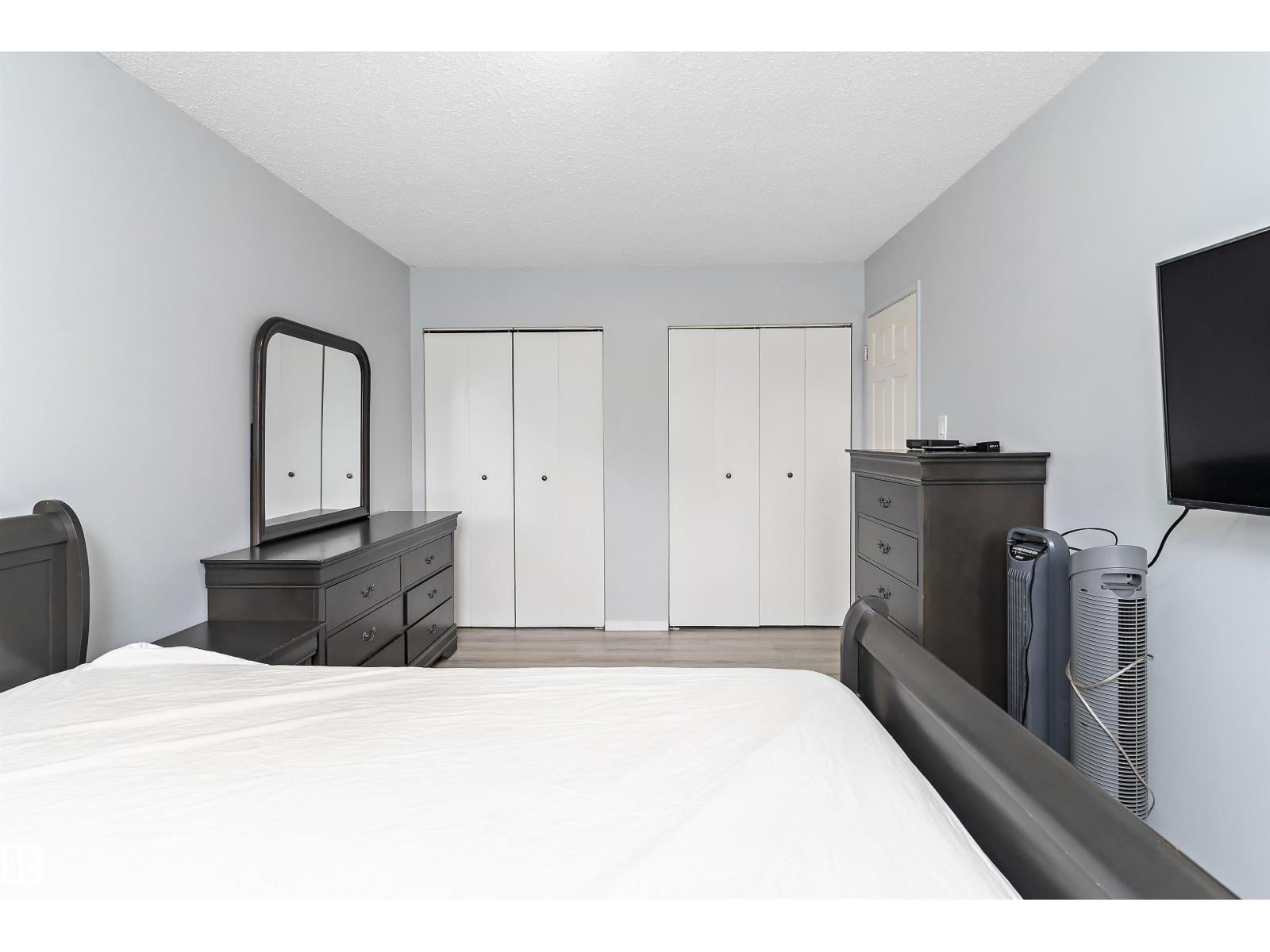 3214 71 ST NW - 13