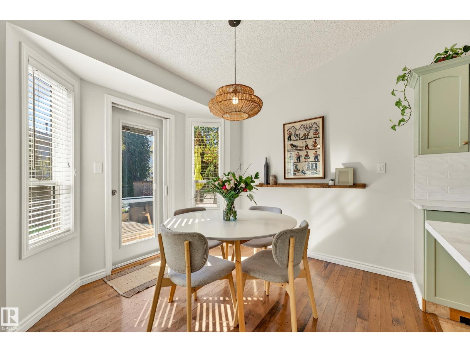 150 DEER RIDGE DR — photo 13