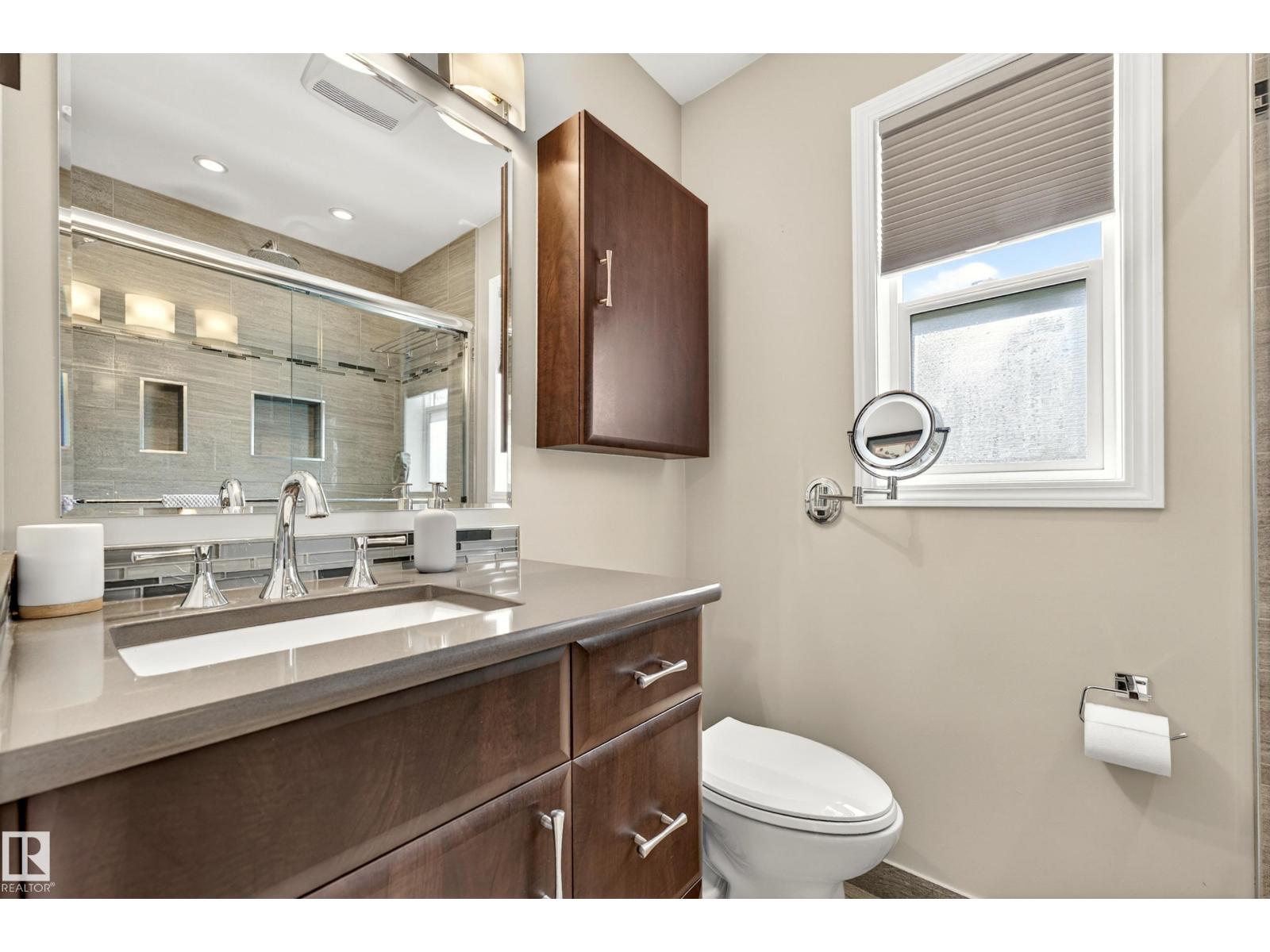 150 DEER RIDGE DR — photo 28