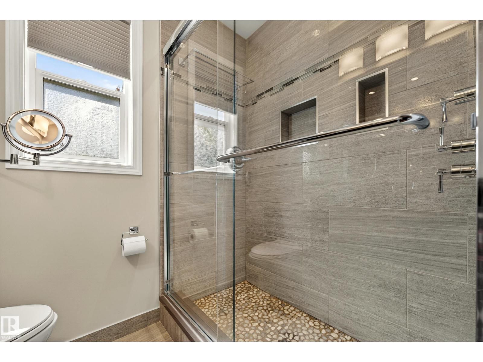 150 DEER RIDGE DR — photo 29