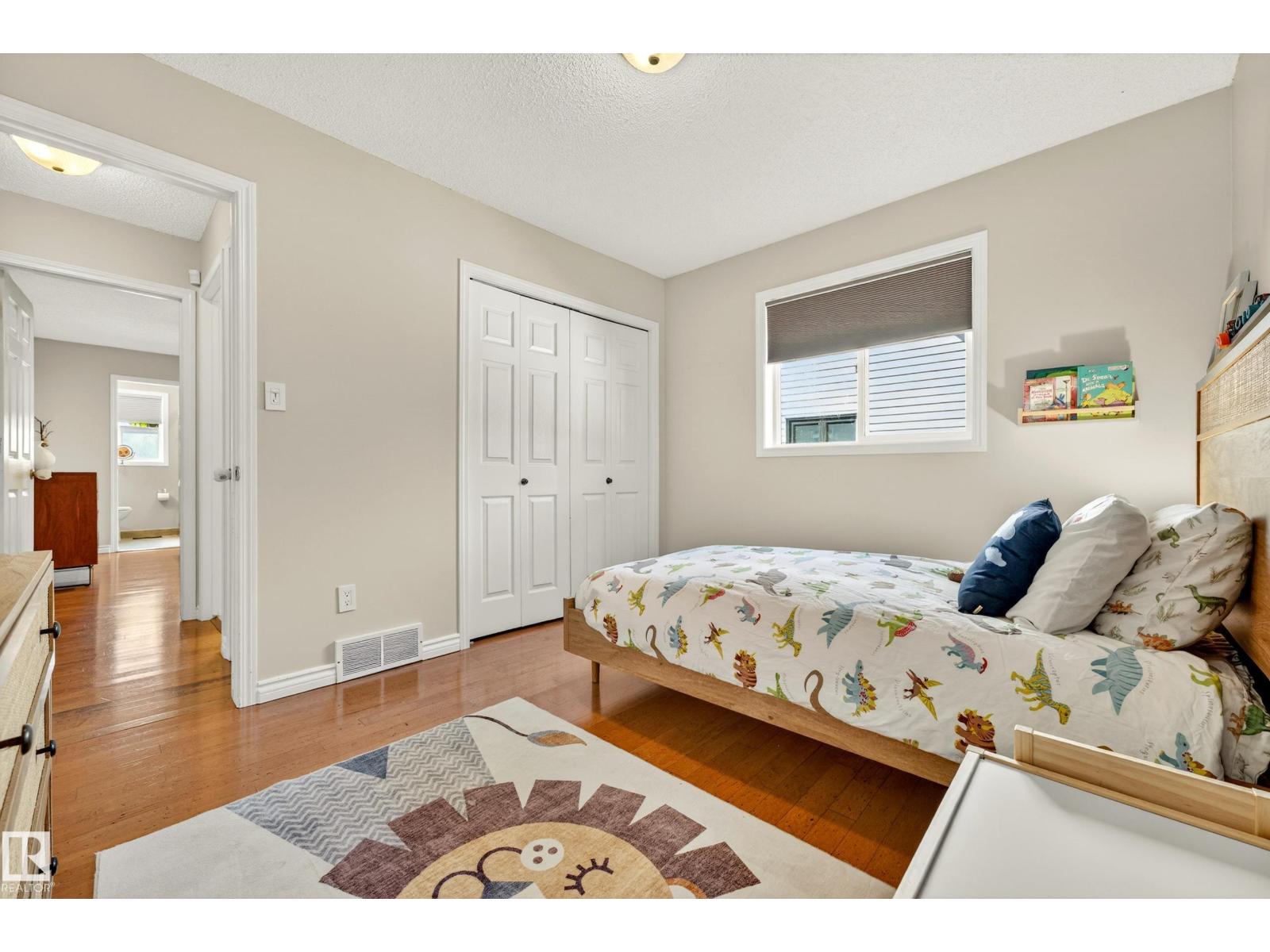 150 DEER RIDGE DR — photo 32