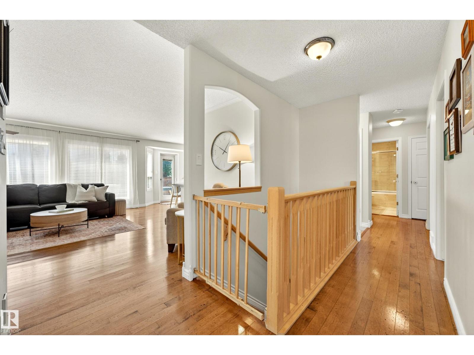 150 DEER RIDGE DR — photo 36