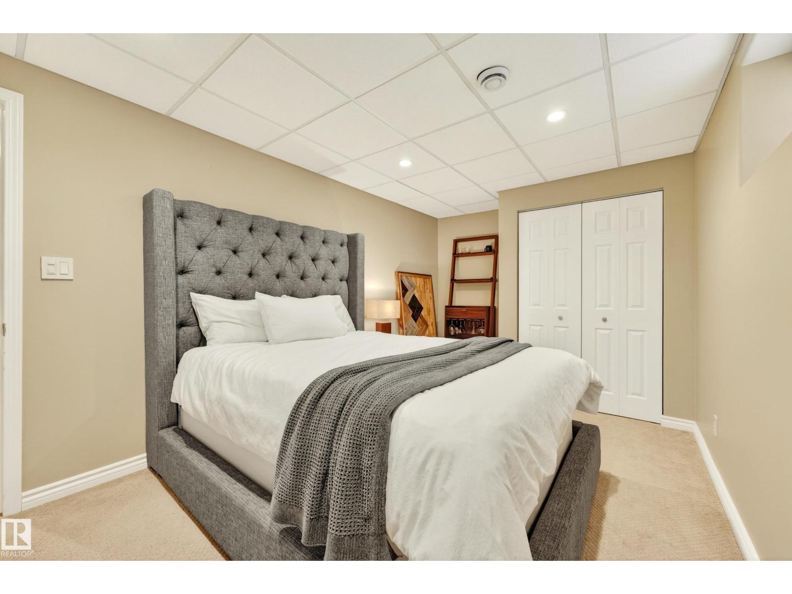 150 DEER RIDGE DR — photo 43