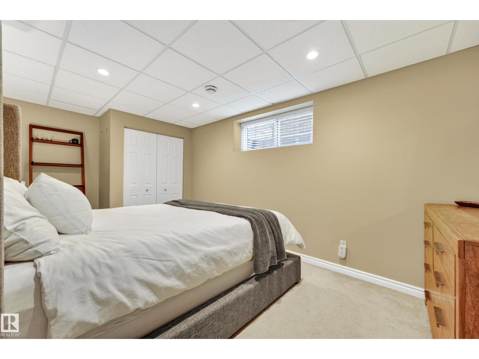 150 DEER RIDGE DR — photo 44