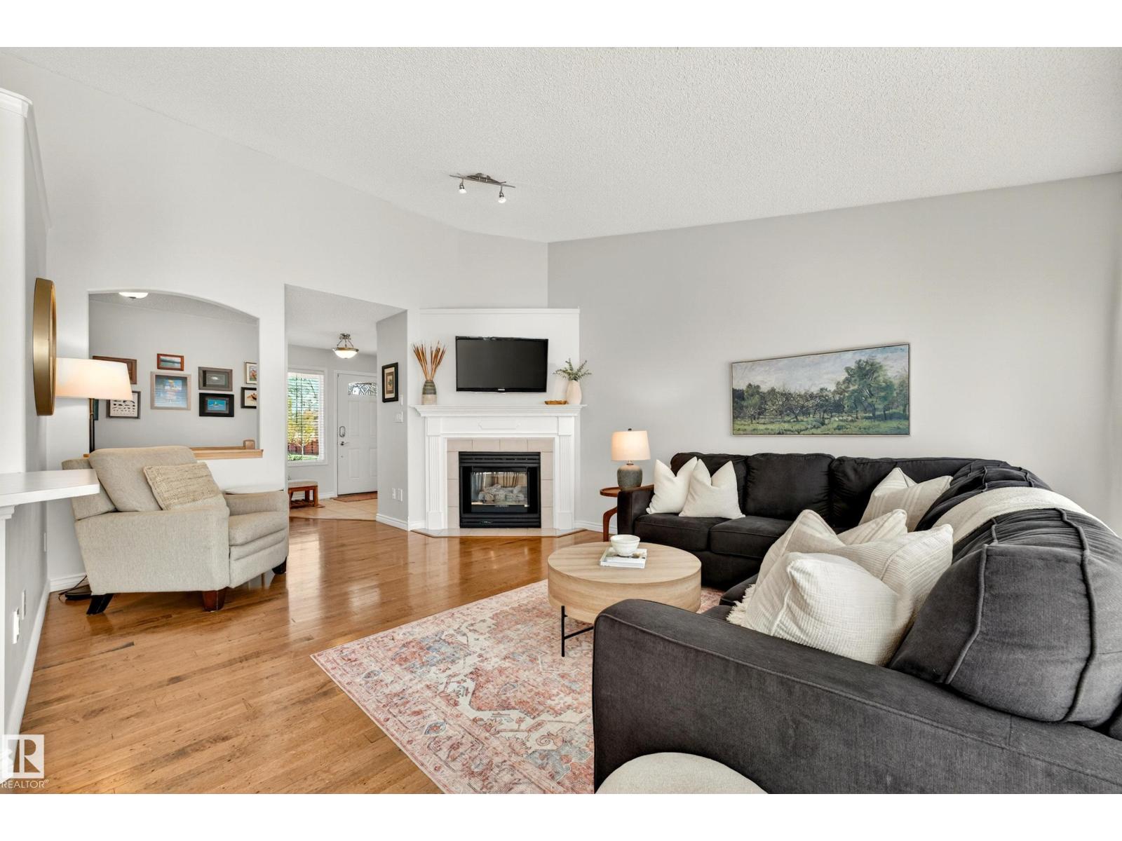 150 DEER RIDGE DR — photo 9