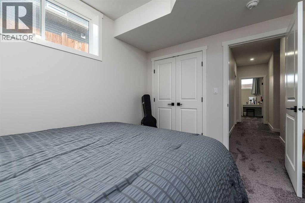 7302 37 Street Close — photo 26