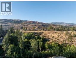 595 Benmore Place, Kelowna, BC V1W4Z3 Photo 6