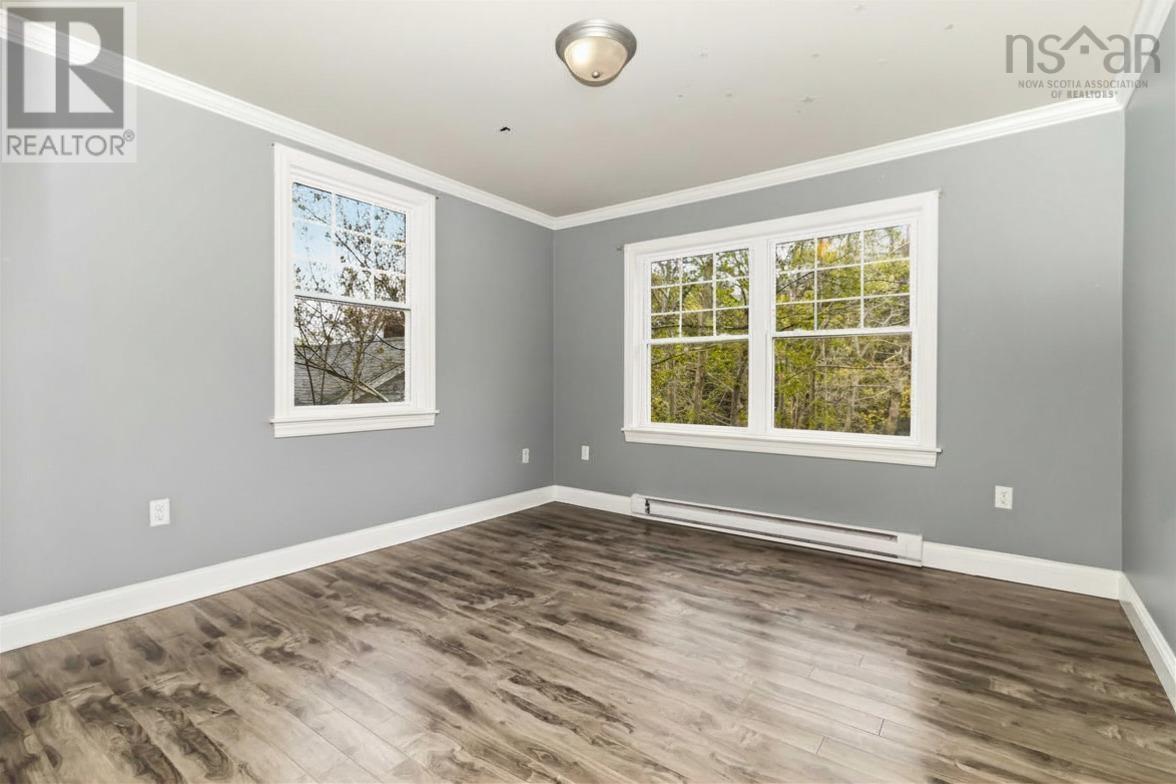 91 Meadowbrook Drive - 13
