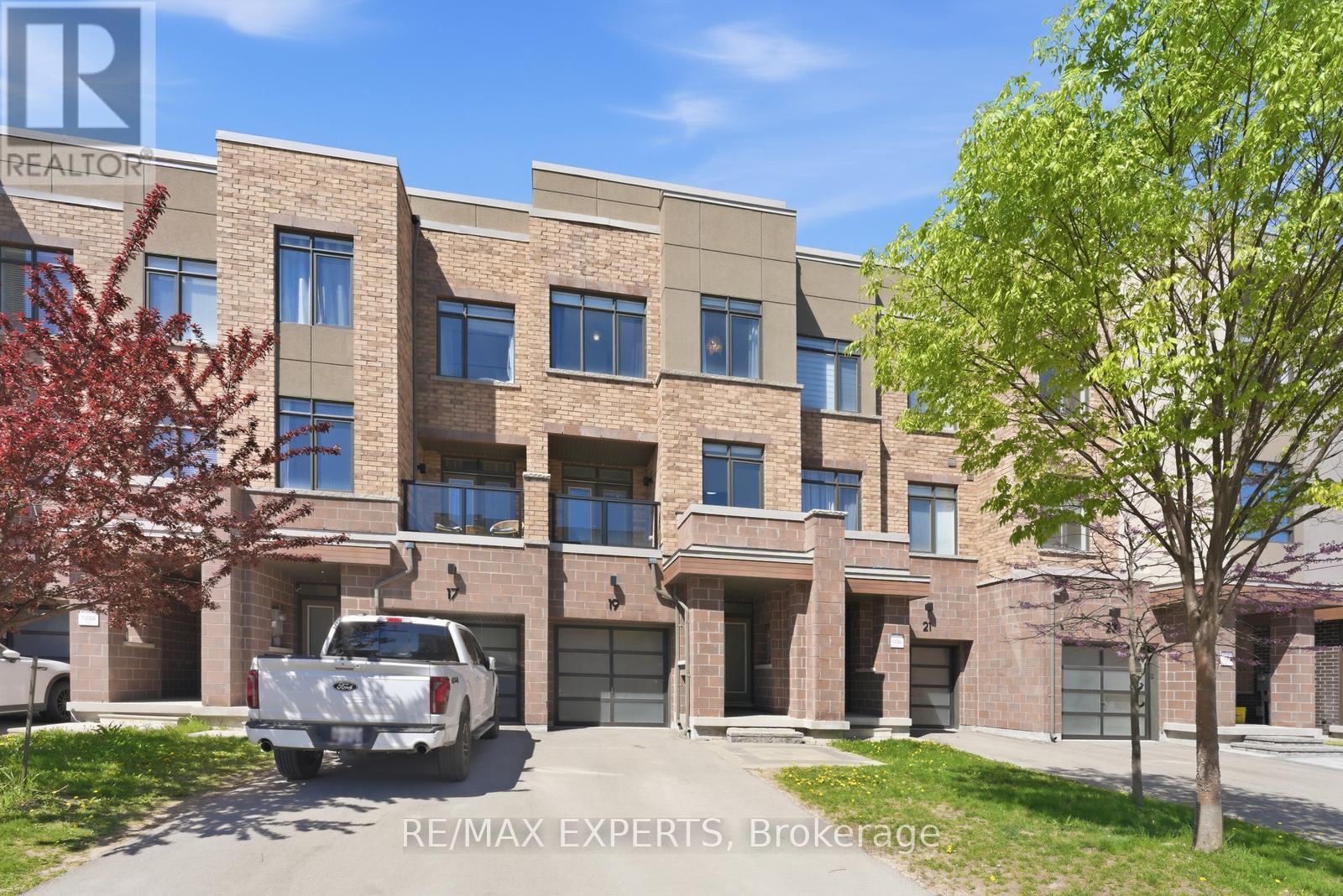 19 FANCAMP DRIVE - Image 2