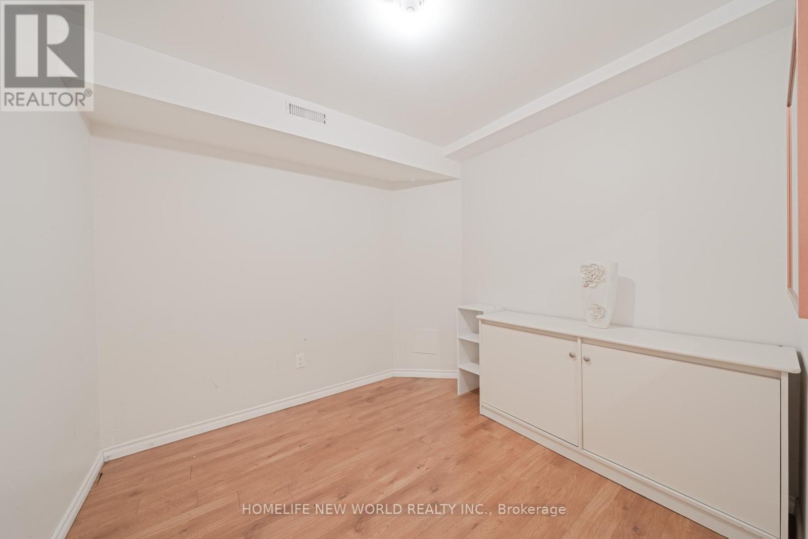 47 OZNER CRESCENT - 26